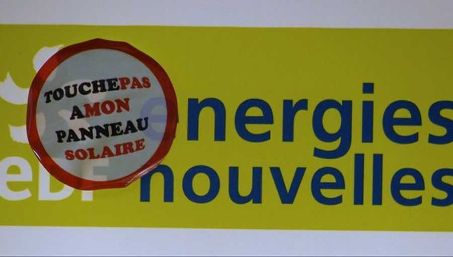 Le stand d'EDF-EN pris d'assaut au salon des énergies renouvelables