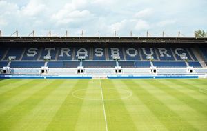 Pour rénover son stade de la Meinau, Strasbourg va la jouer classique