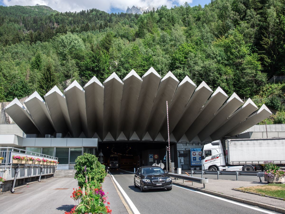 Incendie du tunnel du Mont-Blanc : l'électrochoc