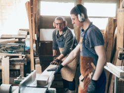 Apprentissage : des journées dédiées à la découverte des métiers du bois