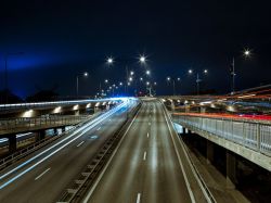 Bornes électriques, énergie verte, Vinci présente ses objectifs d'autoroutes décarbonées