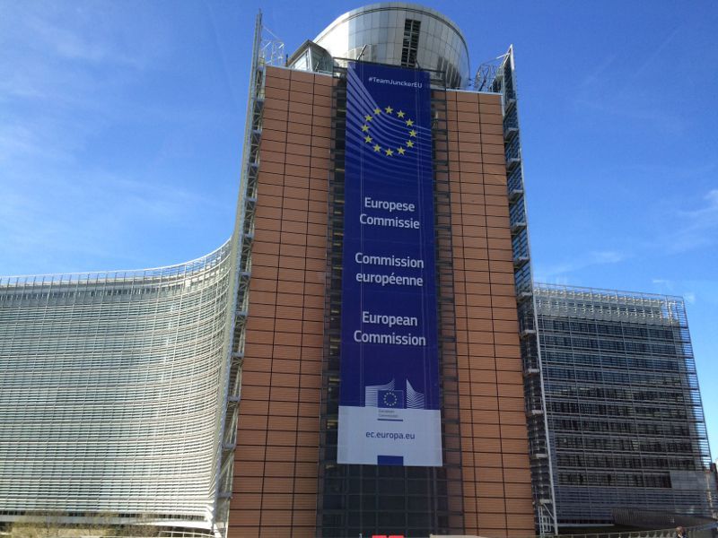 Face au coronavirus, l'Europe débloque 8 milliards d'euros pour financer les PME