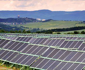 La 1ère usine au monde de panneaux photovoltaïques en pérovskites ouverte en Pologne