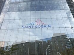 Saint-Gobain va acquérir un expert des fibres de renfort pour béton