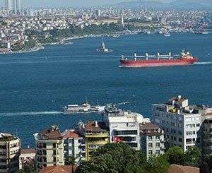 Erdogan et le maire d'Istanbul s'affrontent sur un "projet fou" de canal