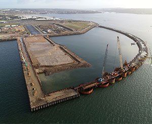 Le nouveau quai du polder de Brest en Bretagne va devoir être renforcé