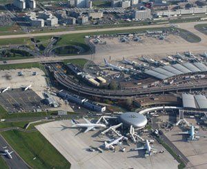 Désormais jugée "obsolète", l'extension de l'aéroport de Roissy abandonnée