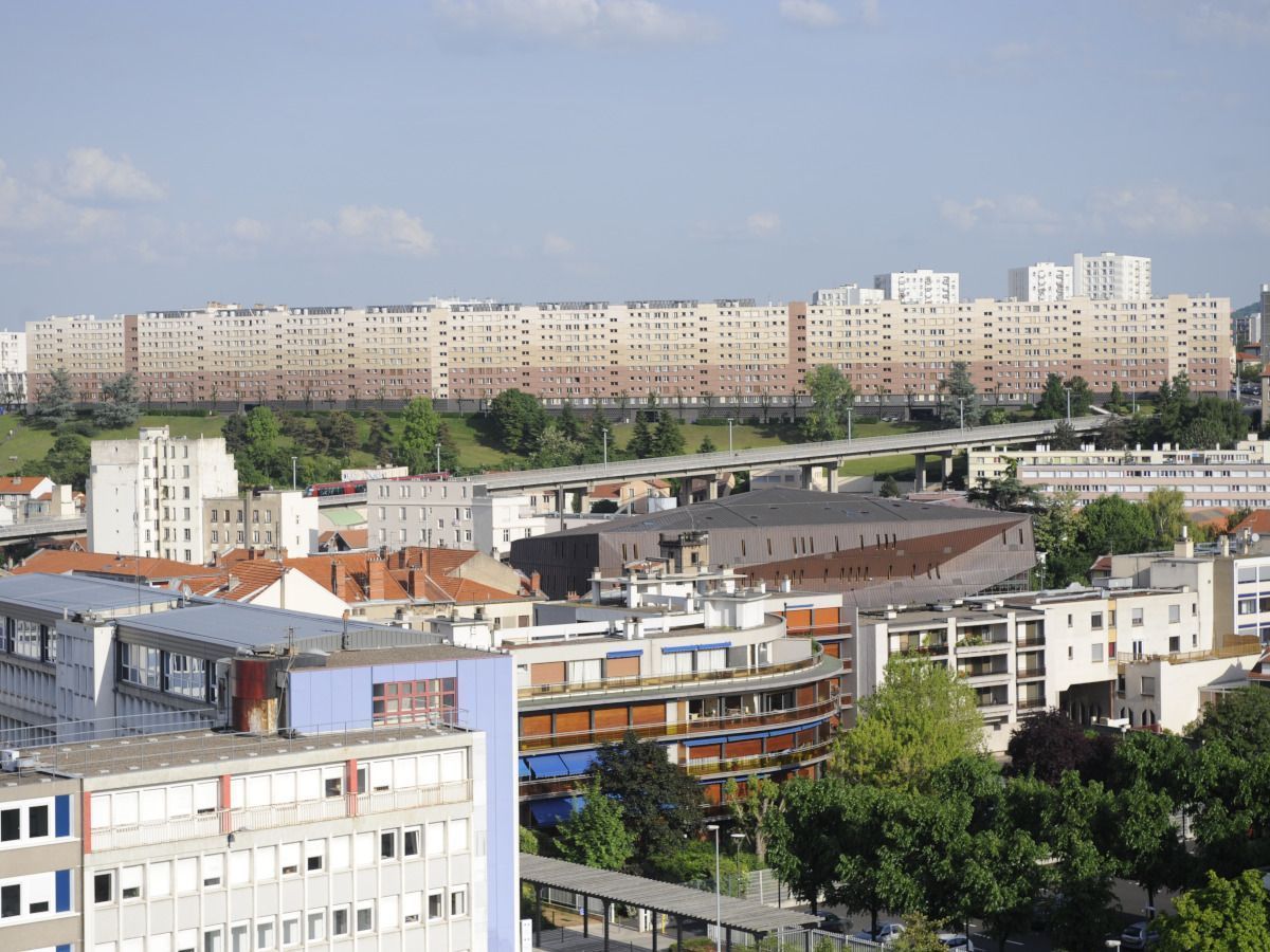 A Clermont-Ferrand, une barre de logements "emblématique" va être déconstruite