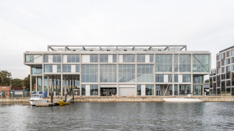 À Svendborg, le SIMAC signé EFFEKT et C.F. Møller Architects