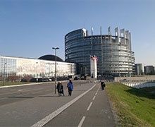 Pollution à l'amiante au Parlement européen à Strasbourg : prison et amende avec sursis requis