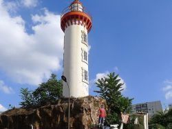 Le singulier phare breton de Paris sera détruit