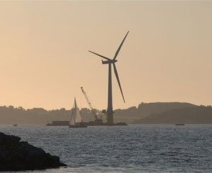 Un prototype d'éolienne flottante marine inauguré près de Brest
