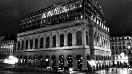 Malfaçons à l'Opéra de Lyon: la Ville demande près de 1,5 million d'euros