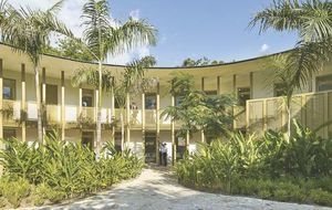 En Haïti, péripéties à l'ambassade de France