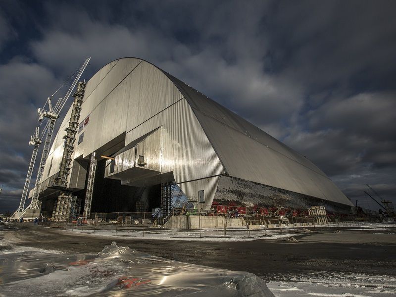 Tchernobyl : Inauguration du sarcophage après des années  de travaux