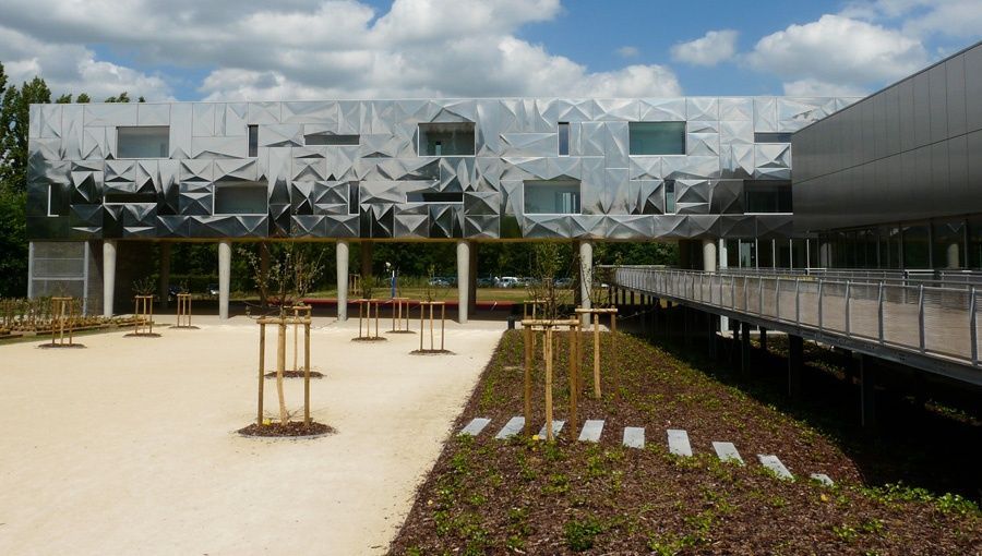 Bâtiment en Inox pour apprentis en hôtellerie