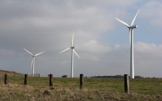 Les lauréats du premier appel d'offres concurrentiel pour l'éolien terrestre dévoilés