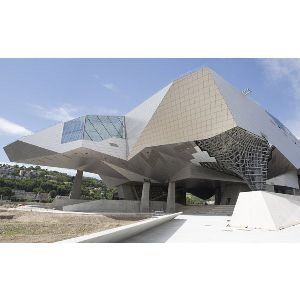 Une architecture futuriste pour le musée des Confluences de Lyon