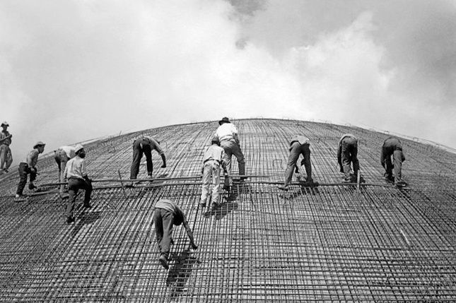 Hommage à Oscar Niemeyer au PCF
