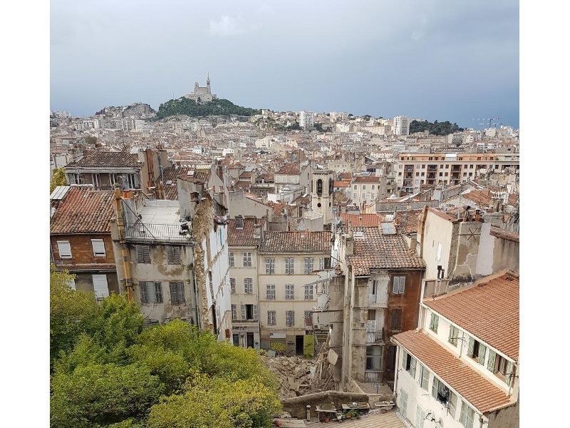 Marseille : deux immeubles s'effondrent, une procédure avait déjà été engagée