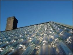 Des tuiles en verre pour capter la chaleur solaire