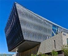 Protection et transparence : les vertus de la perforation VMZINC®