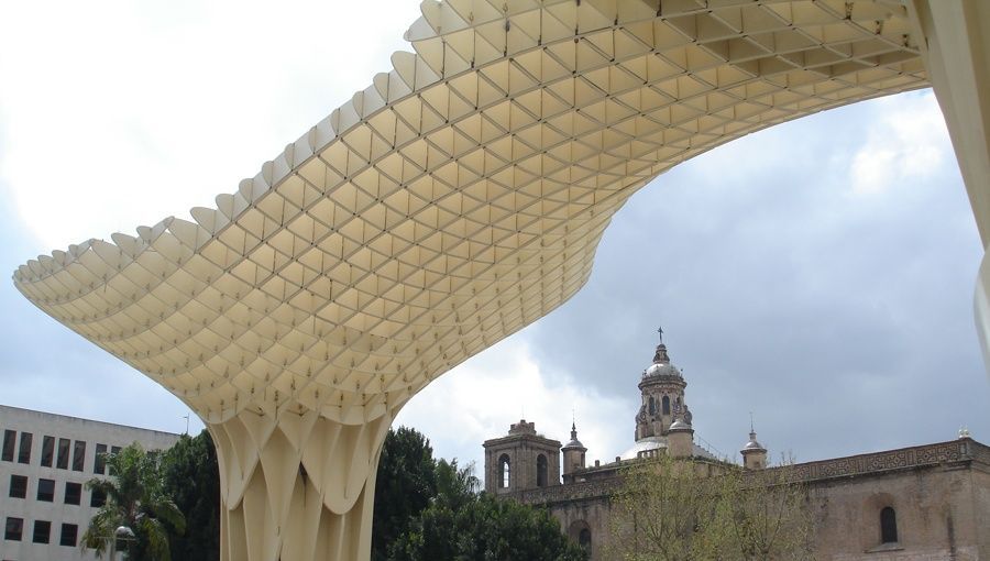 Séville compte attirer les touristes avec une étonnante architecture-sculpture