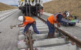 Le projet de LGV Bordeaux-Toulouse n'est " pas d'utilité publique "