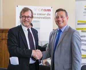 Le CCCA-BTP et le CNAM signent une convention de partenariat