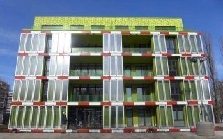 Des algues en façade fournissent l'énergie d'un immeuble passif