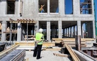 Artisanat du bâtiment : un léger mieux prévu en 2014 après une année 2013 " éprouvante "
