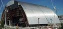 L'arche de la future enceinte de confinement de Tchernobyl est assemblée
