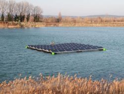 Ciel et Terre lance la première centrale photovoltaïque sur l'eau d'Europe