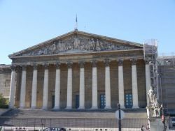 Le budget 2017 définitivement adopté