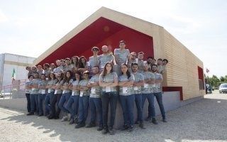 Le vainqueur du Solar Decathlon résout le problème des habitats illégaux