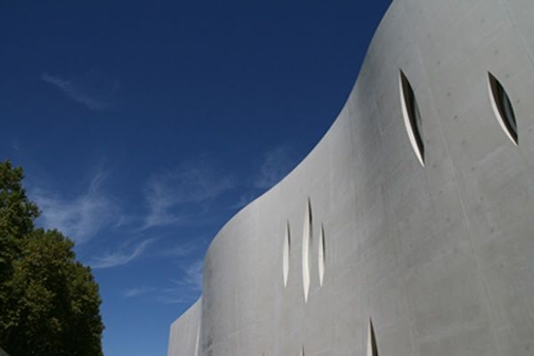 Inauguration du Pavillon Blanc, nouvelle médiathèque-centre d'art de Colomiers
