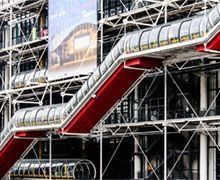La "chenille" d'escalators du Centre Pompidou va faire peau neuve
