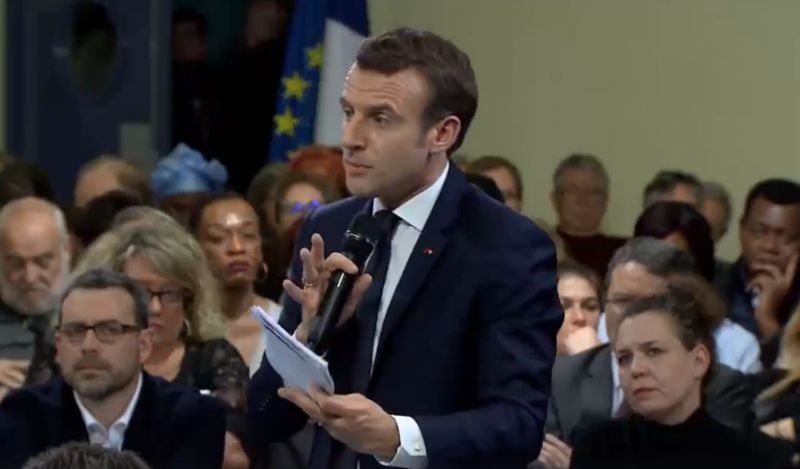 Loi Elan, SRU, Grand Paris... Emmanuel Macron face aux élus franciliens