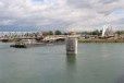 Le pont sur le Rhin prépare son tablier