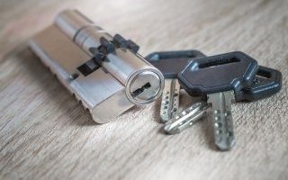 Moins d'un Français sur deux fait confiance aux serruriers (Etude)