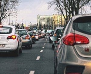 Paris, Bruxelles et Madrid attaquent la Commission européenne en justice pour son " permis de polluer "