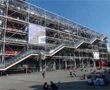 Exposition "Hommage" sur le Centre Pompidou