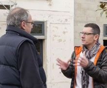 Rencontre avec un architecte pour les fenêtres multimatériaux