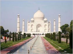 Dubaï prévoit de construire une réplique du Taj Mahal en deux ans