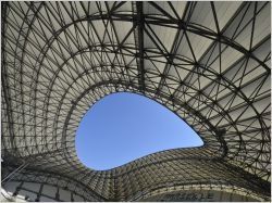 Stade Vélodrome de Marseille : un gigantesque coquillage se dévoile