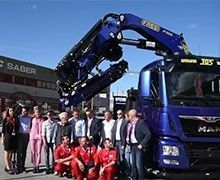 Grue à flèche articulée Fassi F1100RA he-dynamic à TGS