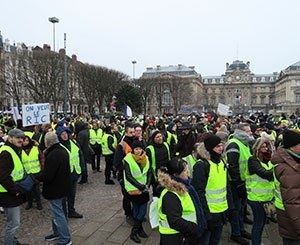 Paris annonce une aide d'un million d'euros pour les commerçants sinistrés après les manifestations