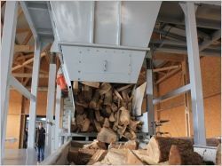 Poujoulat ouvre une usine de bois bûches dans le Forez