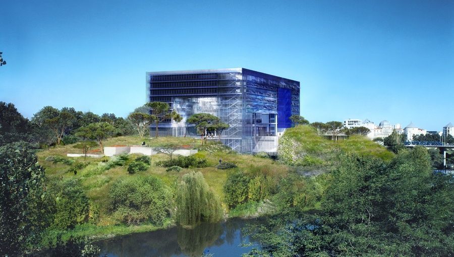 Un cube de verre et l'aluminium pour la nouvelle mairie de Montpellier