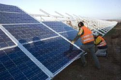 Photovoltaïque : des milliers d'emplois sont menacés